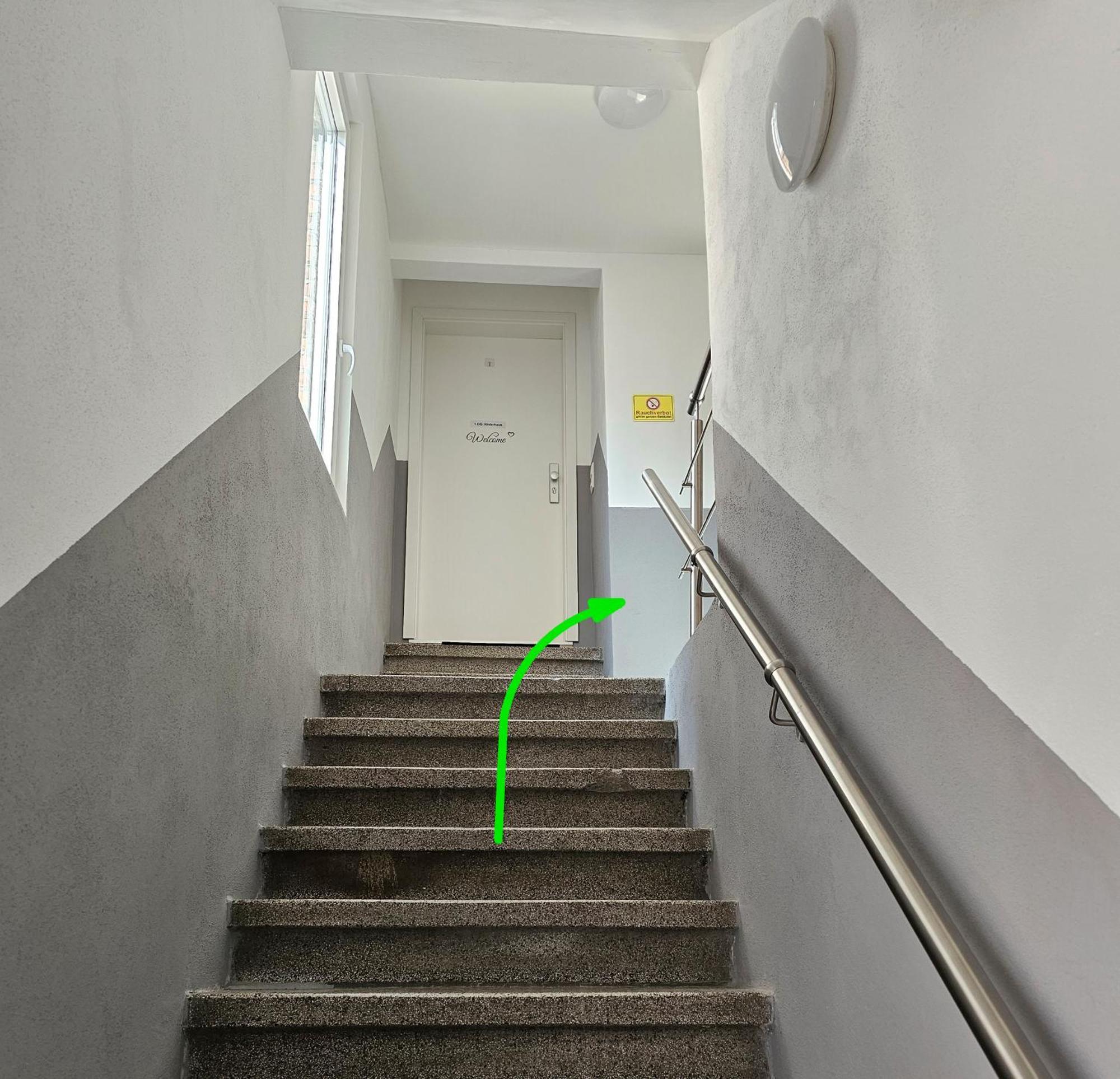 Schoene Grosse Ferienwohnung 79M2 Und 2 Baeder, Zentrumnah, 2Og Erfurt Bagian luar foto